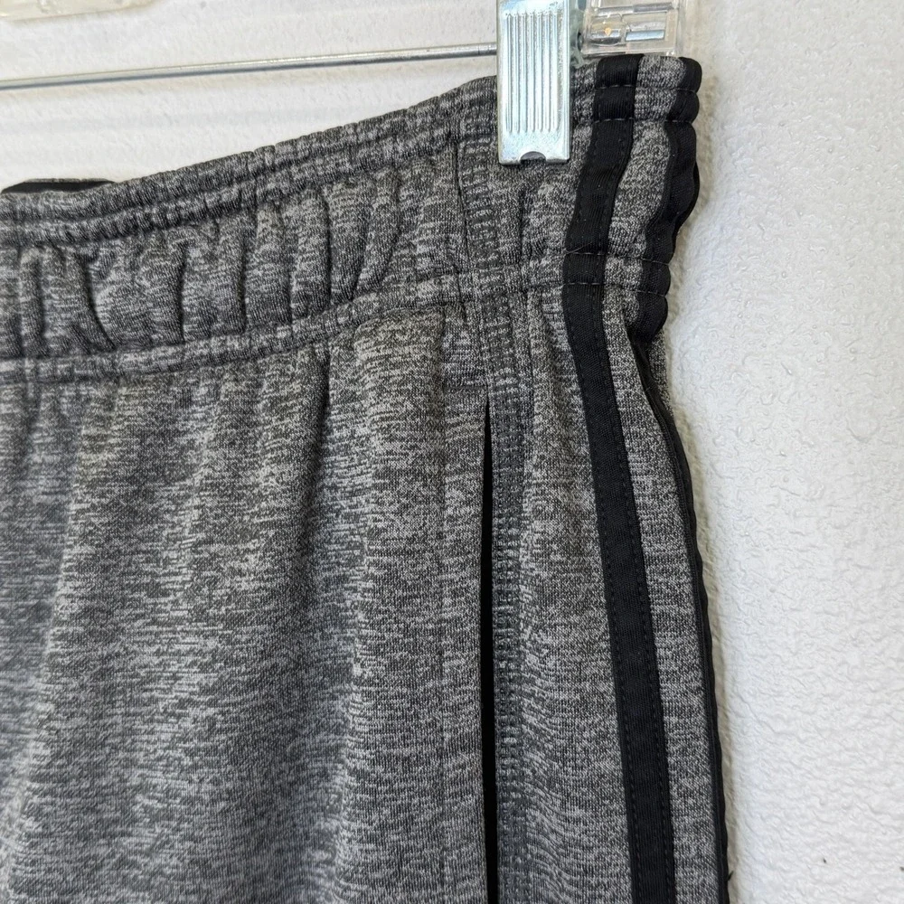 Adidas Climawarm Sweatpants Mens Size Medium Gray Pull On Elastic‎ Waist Pockets